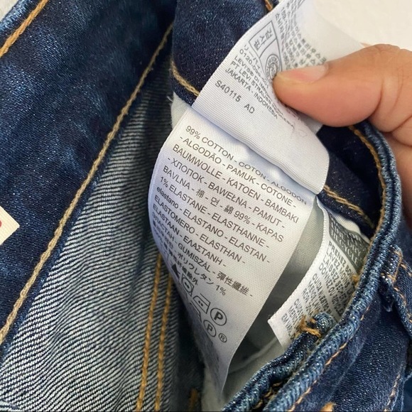 Levi Strauss 721 High Rise Skinny Destroyed Jeans Size 28 - Picture 10 of 10